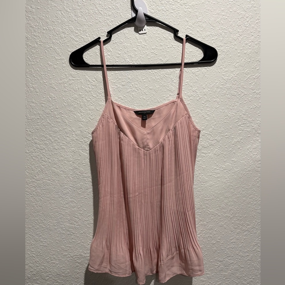 BANANA REPUBLIC BLUSH PINK PLEATED CAMI TANK TOP --WOMENS SIZE XS